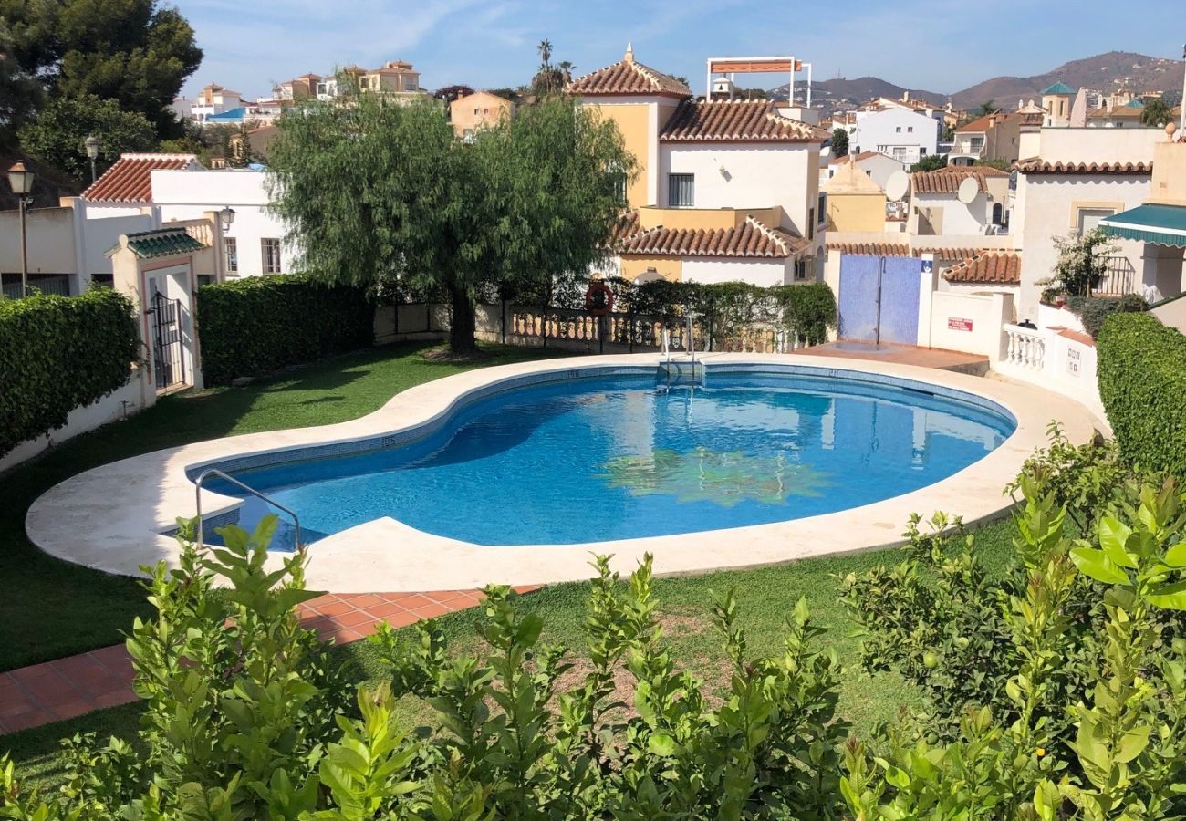 Townhouse in Nerja - Chic Retreat w/ Big Garden, Near Burriana Beach