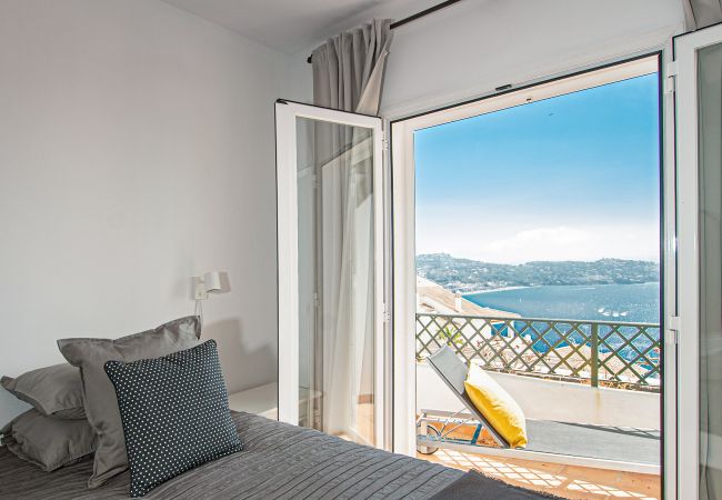 Terraced House in La Herradura - Stunning Views • Terrace • Pool & Parking Terraced House in La Herradura - Stunning Views • Terrace • Pool & Parking