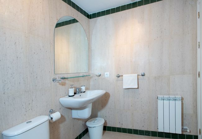 Terraced House in La Herradura - Stunning Views • Terrace • Pool & Parking Terraced House in La Herradura - Stunning Views • Terrace • Pool & Parking