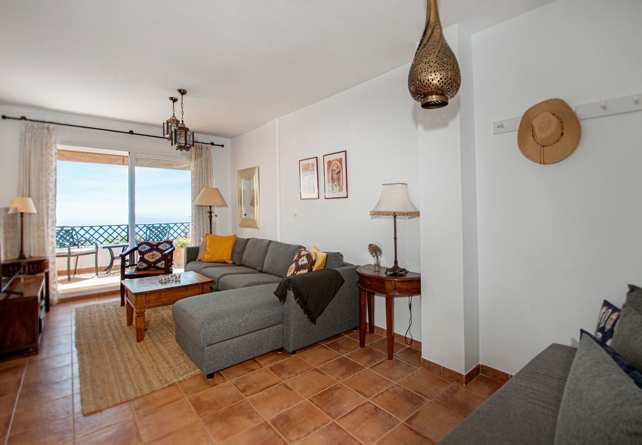 Terraced House in La Herradura - Stunning Views • Terrace • Pool & Parking