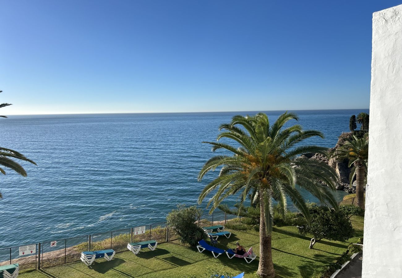 Apartment in Nerja - Beachfront Stay – Perfect Central Location in Nerja