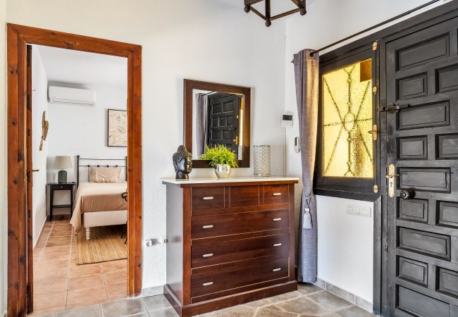Villa in Almuñecar - Exclusive Villa with Panoramic Views and Private Pool Villa in Almuñecar - Exclusive Villa with Panoramic Views and Private Pool