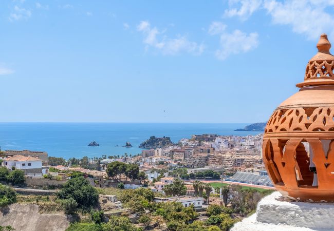 Villa in Almuñecar - Exclusive Villa with Panoramic Views and Private Pool Villa in Almuñecar - Exclusive Villa with Panoramic Views and Private Pool