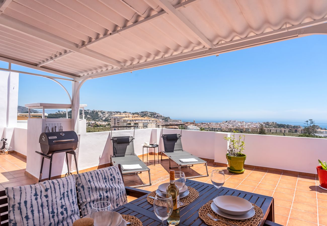 Apartment in Almuñecar - Modern Flat – Big Terrace & Magical View