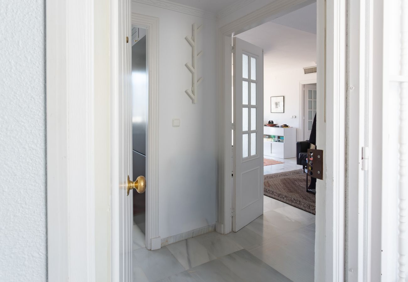 Apartment in Almuñecar - Spacious Terrace & Stunning Views