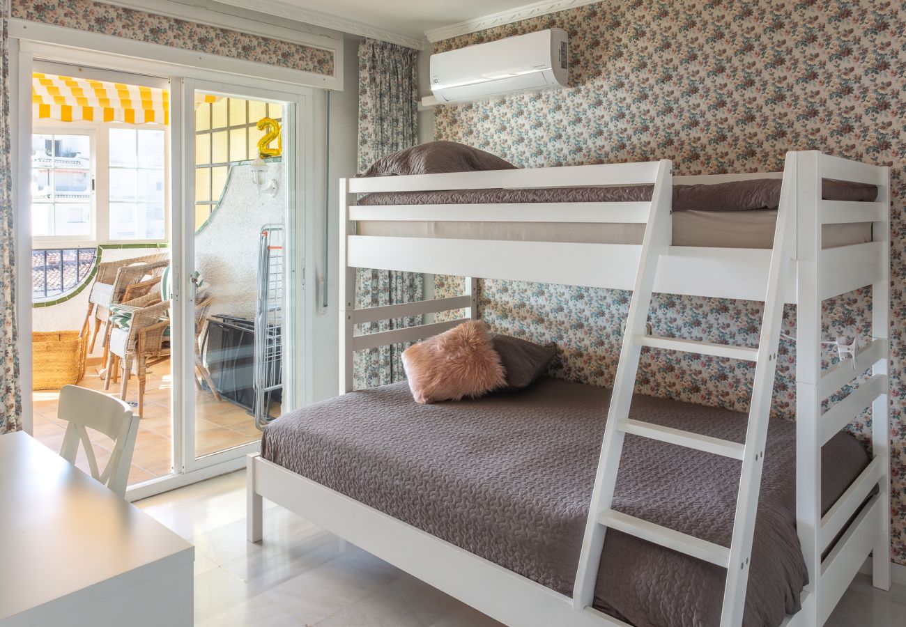 Apartment in Almuñecar - Spacious Terrace & Stunning Views