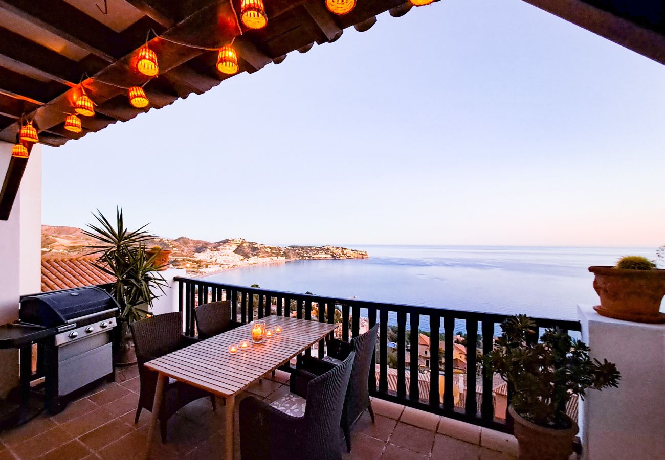 Takvåning i La Herradura - Penthouse med panoramautsikt över havet i La Herradura