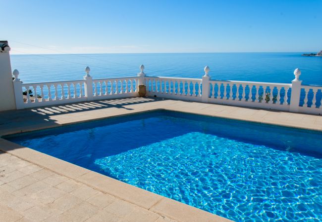 Villa i Almuñecar - Spektakulär havsutsikt och privat pool Villa i Almuñecar - Spektakulär havsutsikt och privat pool