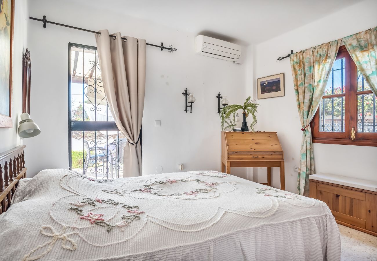 Radhus i Nerja - Capistrano-hus, tillgång till Nerjas bästa poolområde