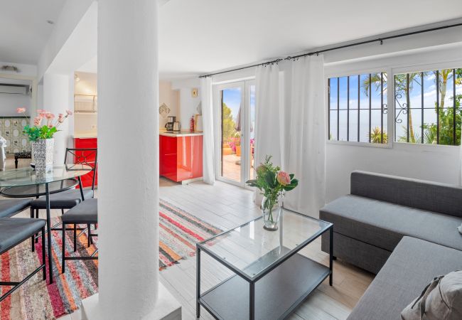 Villa i Almuñecar - Magisk havsutsikt, privat uppvärmd pool, 15 min, promenad till strand & restaurang Villa i Almuñecar - Magisk havsutsikt, privat uppvärmd pool, 15 min, promenad till strand & restaurang