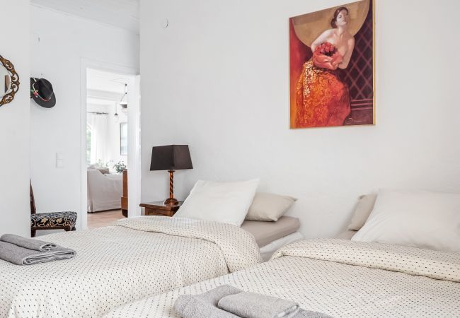 Villa i Almuñecar - Magisk havsutsikt, privat uppvärmd pool, 15 min, promenad till strand & restaurang Villa i Almuñecar - Magisk havsutsikt, privat uppvärmd pool, 15 min, promenad till strand & restaurang