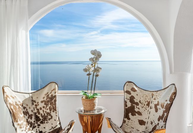 Villa i Almuñecar - Magisk havsutsikt, privat uppvärmd pool, 15 min, promenad till strand & restaurang Villa i Almuñecar - Magisk havsutsikt, privat uppvärmd pool, 15 min, promenad till strand & restaurang