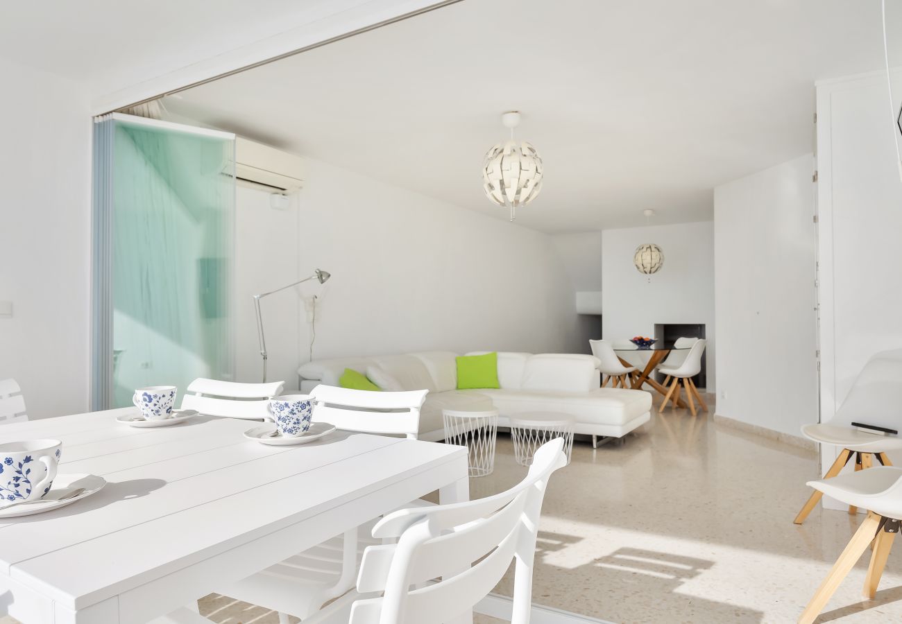 Lägenhet i Nerja - Bo vid stranden – Perfekt centralt läge i Nerja