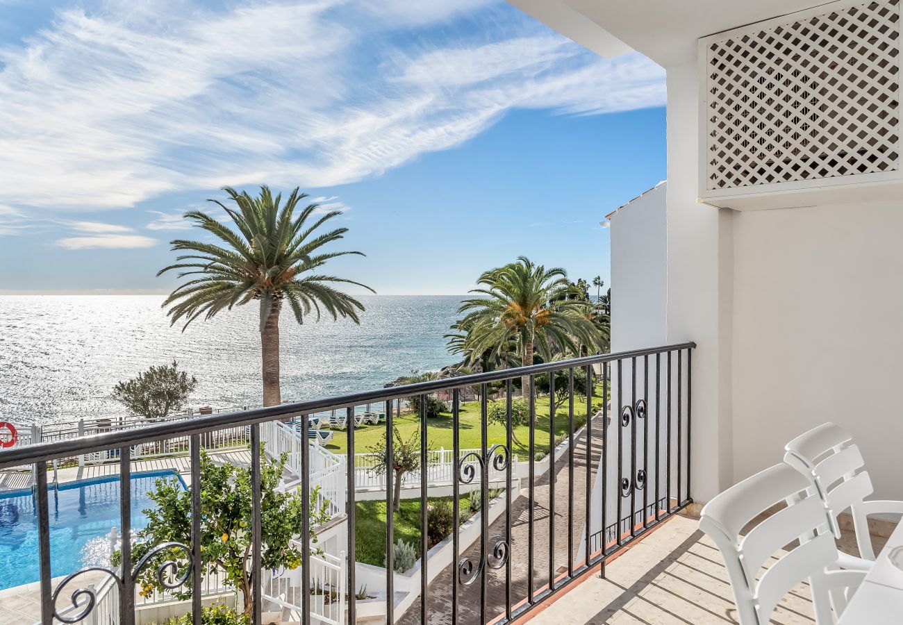 Lägenhet i Nerja - Bo vid stranden – Perfekt centralt läge i Nerja