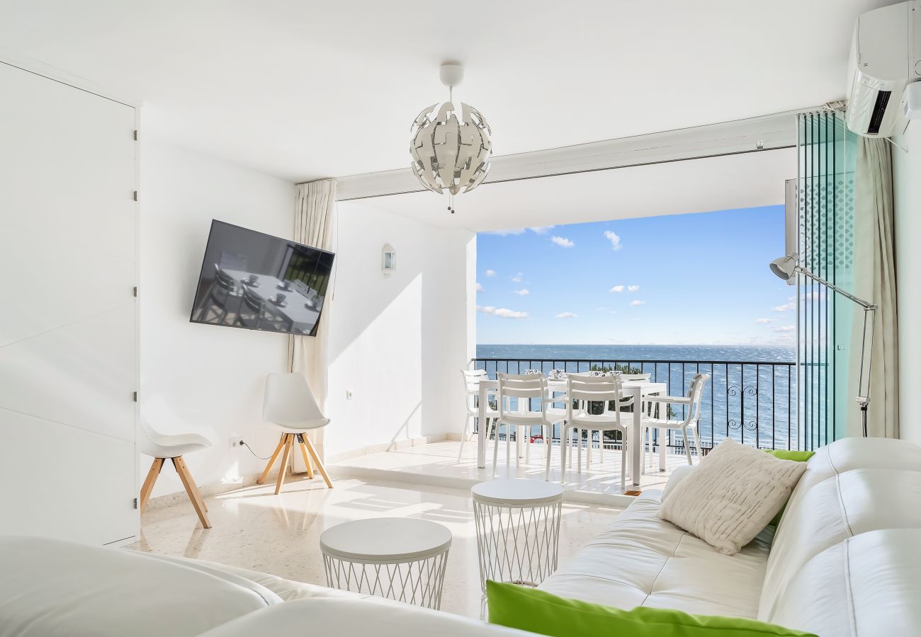 Lägenhet i Nerja - Bo vid stranden – Perfekt centralt läge i Nerja