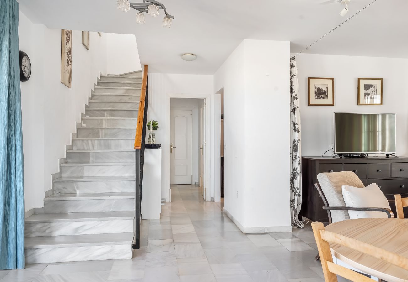 Radhus i Nerja - Burriana-stranden – radhus med 3 rymliga terrasser och havsutsikt